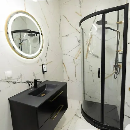 公寓 Panorama With Parking 21st Floor *